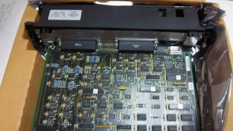 GE FANUC IC697BEM711J