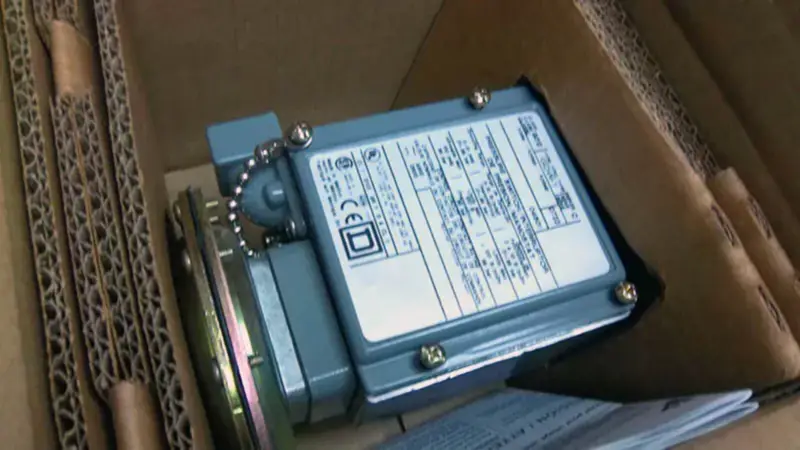 SQUARE D 9012GDW1