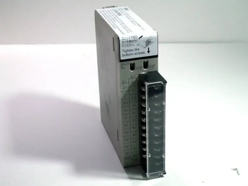 OMRON CS1W-AD041-V1