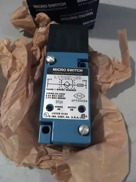 Honeywell LYT02C-2S