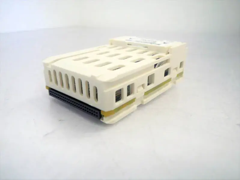Komunikační modul Schneider VW3A3616