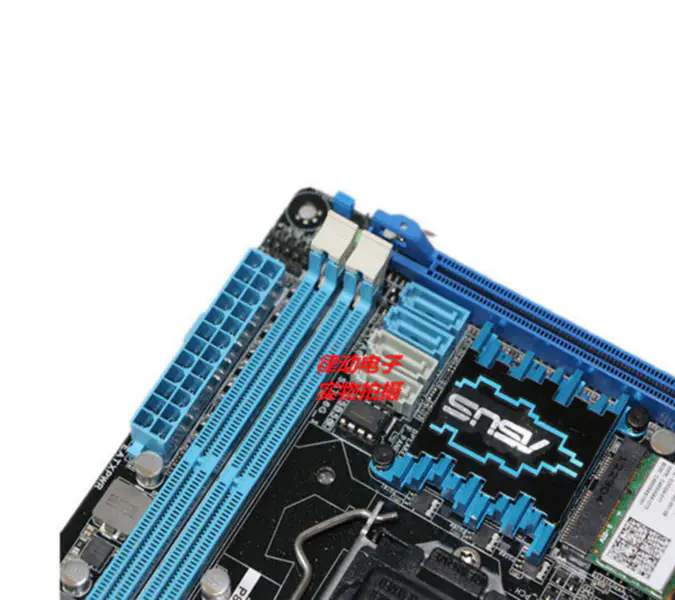 Základní deska Asus P8Z77-I DELUXE