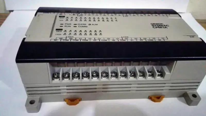 OMRON CPM1A-40CDT1-D