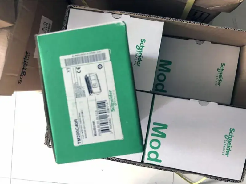 Schneider Electric TM200C40R