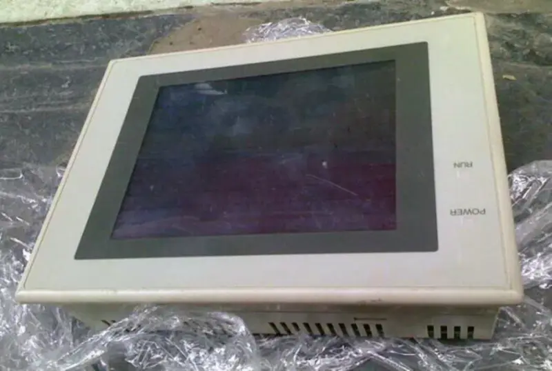 Omron NT31C-ST143B-EV3