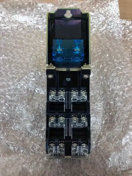 Allen-Bradley 700DCP1200Z24