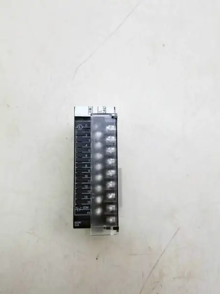 Omron CJ1W-0D211