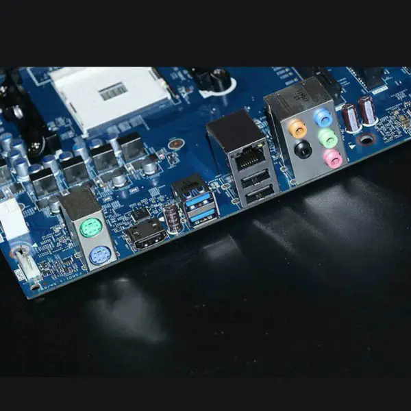 Dell XFRWW Základní deska Dell Inspiron 5675
