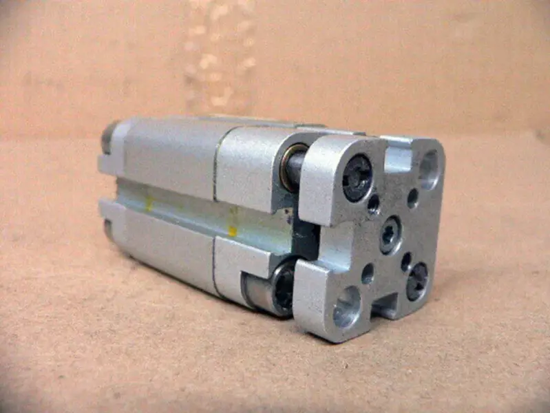 FESTO ADVUL-12-15-P-A