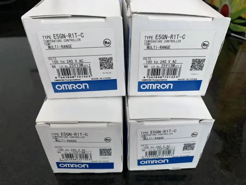 Omron E5GN-R1T-C