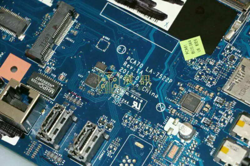 Základní deska Asus LA-7522P