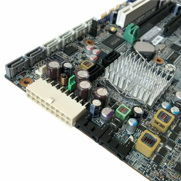 Základní deska HP 708615-001618263-003