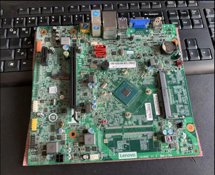 Základní deska Lenovo 00XK192 H3010 D5010 ATX