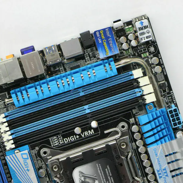 Základní deska Asus P9X79PRO