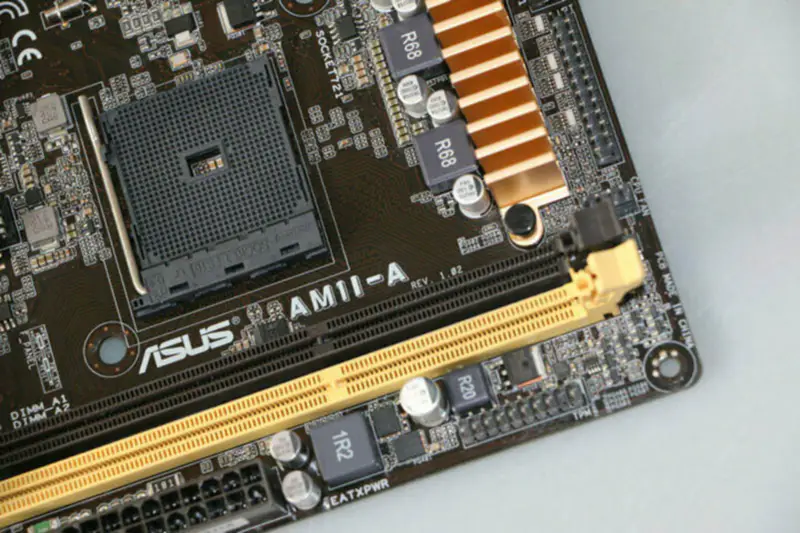 Základní deska Asus AM1I-A