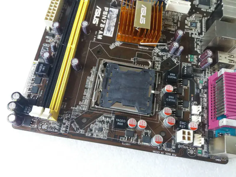 Základní deska Asus P5N73-AM