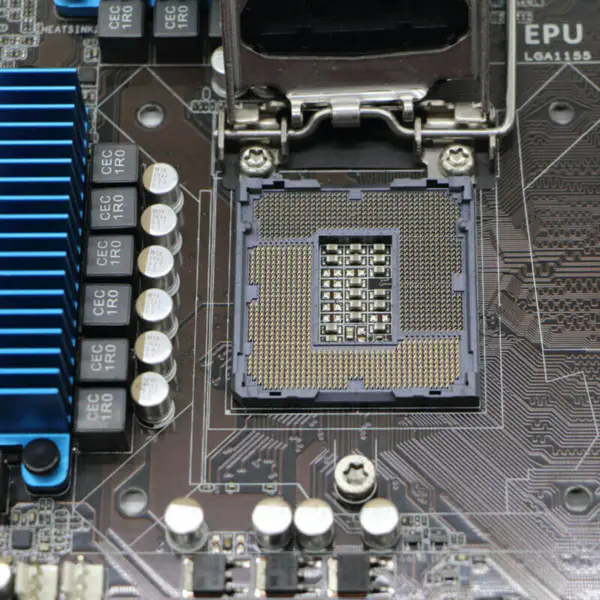 Základní deska Asus P8BWS