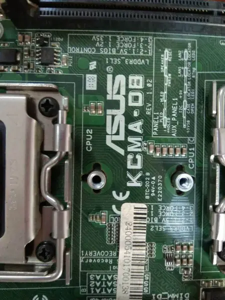 Základní deska Asus KCMA-D8