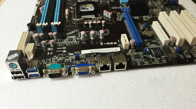 Základní deska Asus P9D-X