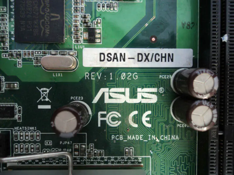 Základní deska Asus DSAN-DX/CHN