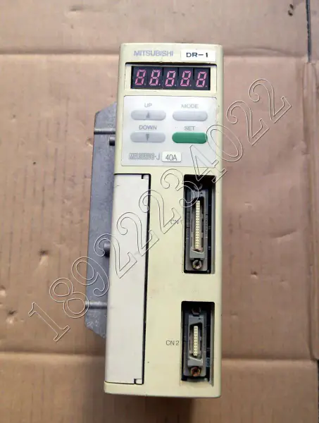 Ovladač MITSUBISHI MR-J20A 200W