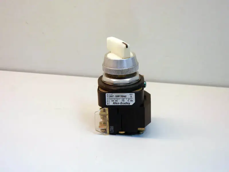 Allen-Bradley 800T-16HW17KB6AX