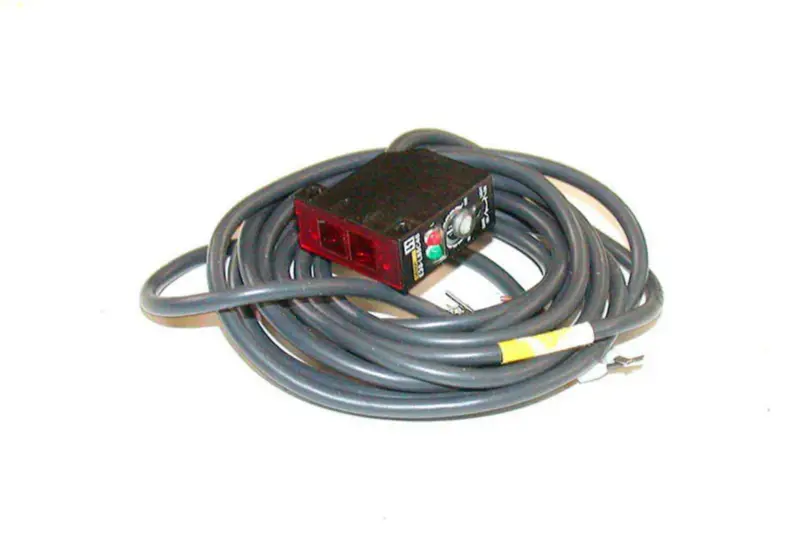 Omron E3S-LS5C4S