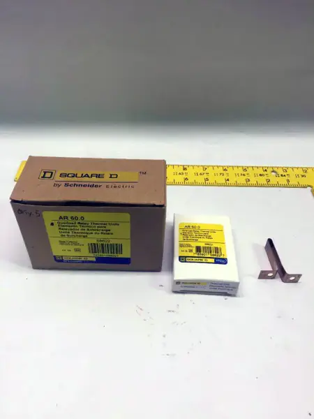 Square D AR600