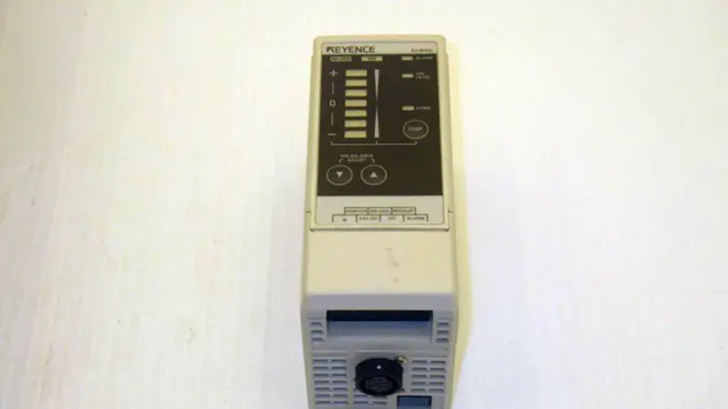 KEYENCE CORP SJ-M100