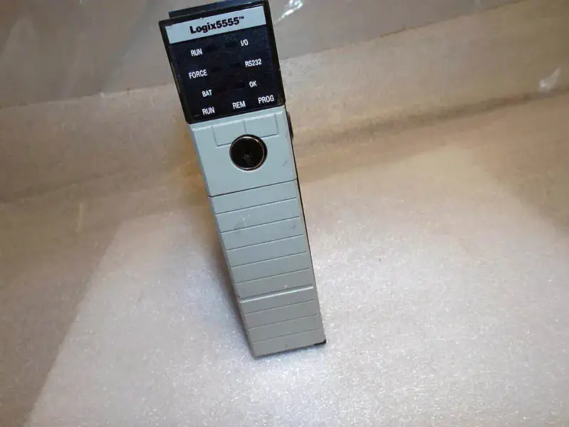 Allen-Bradley 1756-M14/A