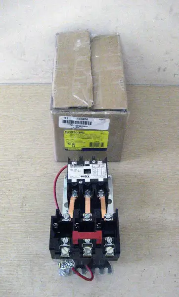 Square D 8911DPSO13V02