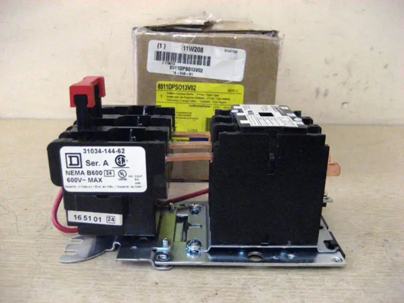 Square D 8911DPSO13V02