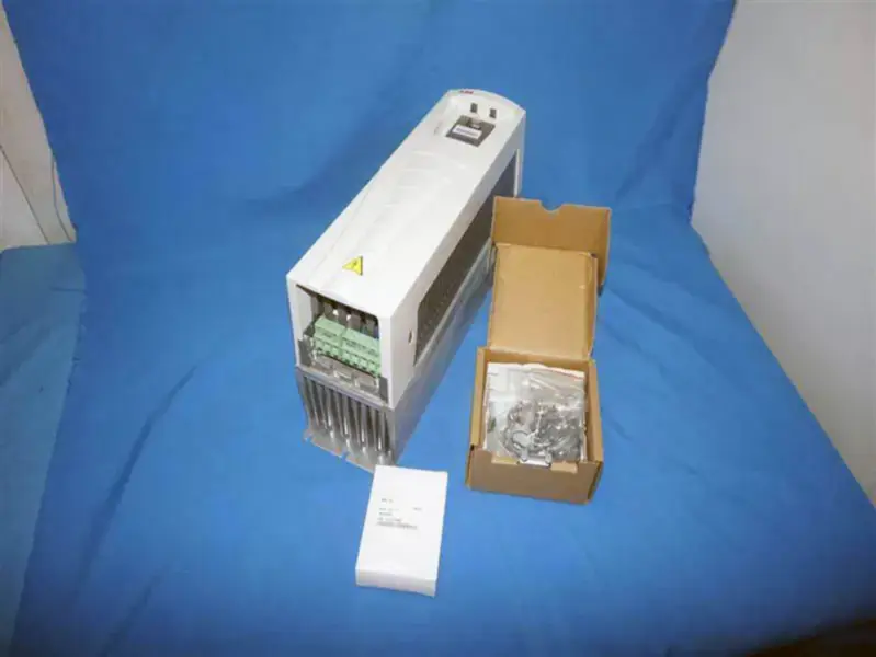 ABB ACS550-01-015A-4