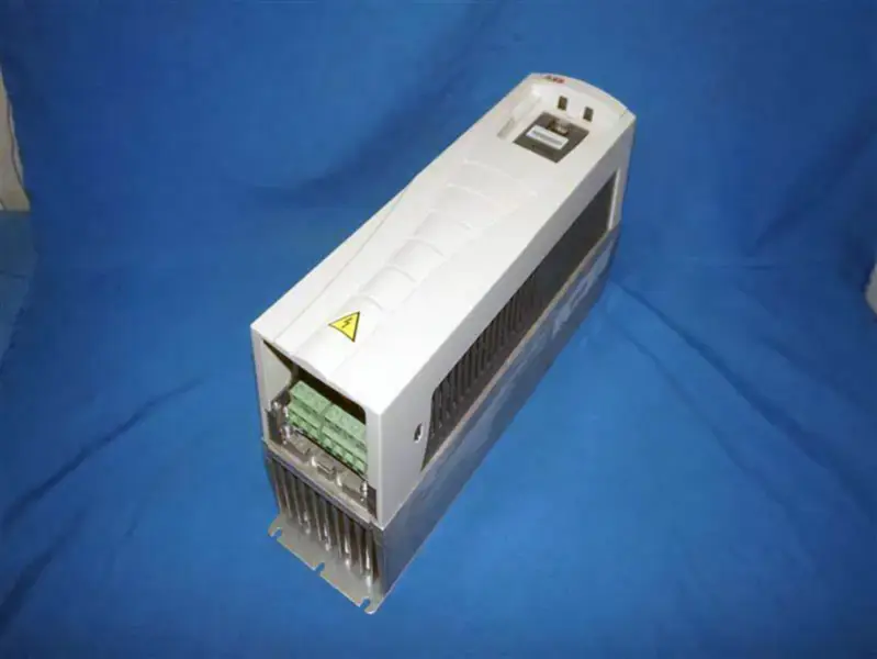 ABB ACS550-01-015A-4