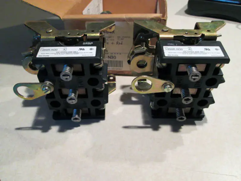 Allen-Bradley 1494R-N30