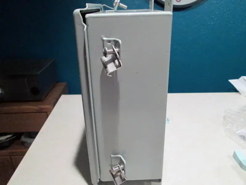 HAMMOND 1414N4PHI