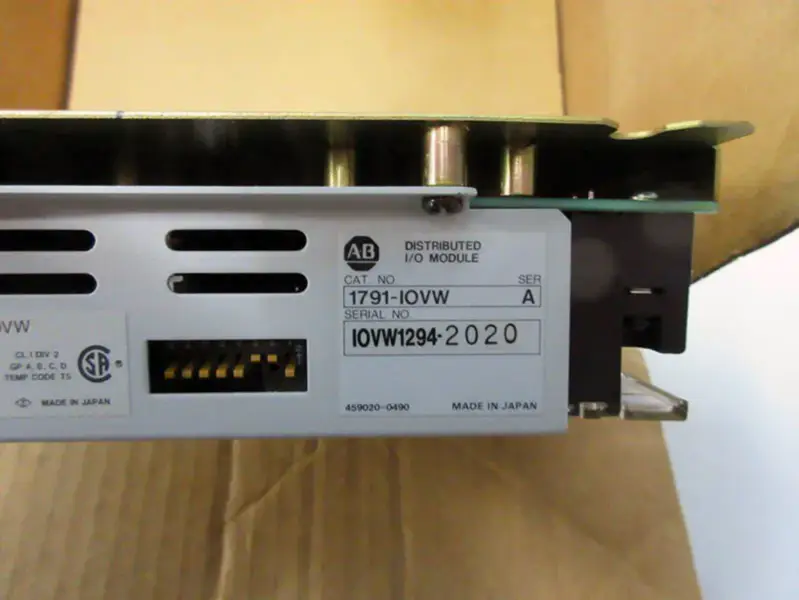 Allen-Bradley 1791-IOVW