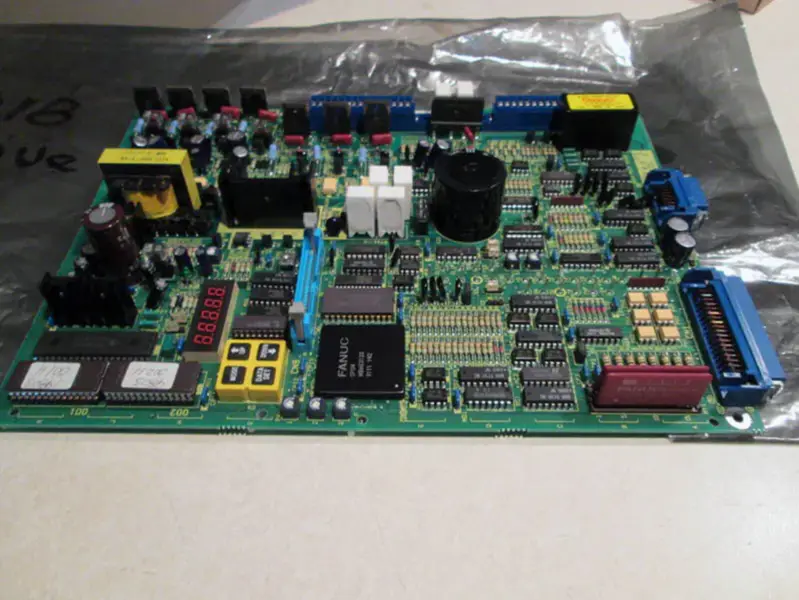 Fanuc A16B-1100-0200