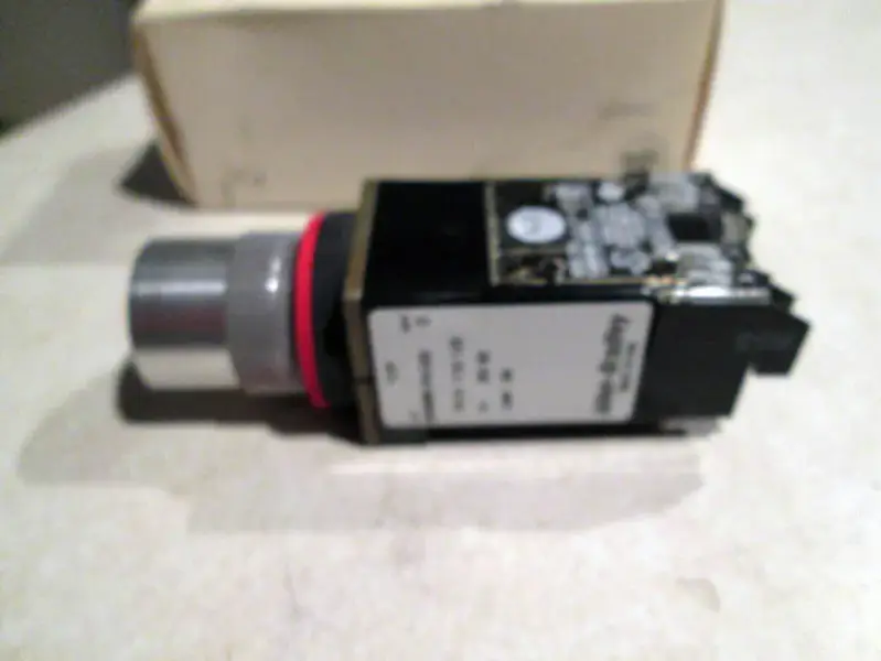Allen-Bradley 800MR-PA16GAS