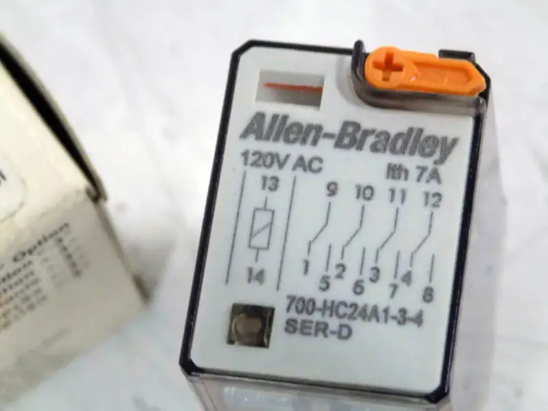 Allen-Bradley 700HC24A134