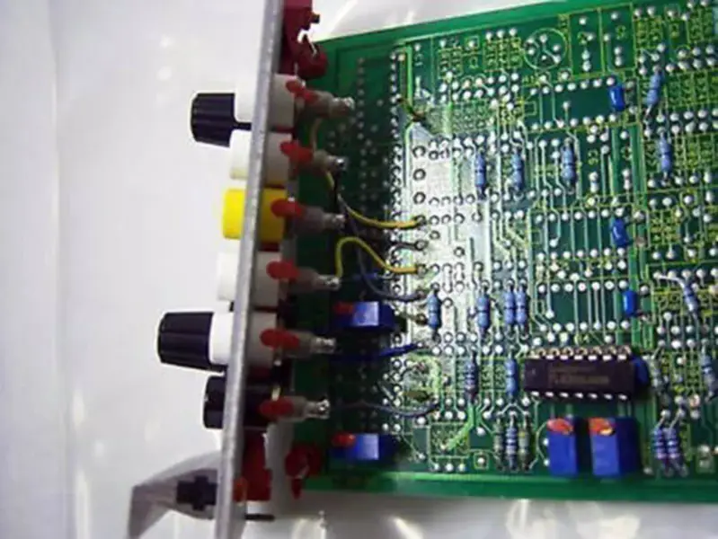 Moog D122F022-A015