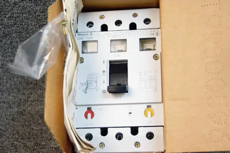 Moeller NZM7-100N