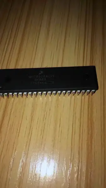 FREESCALE MC705C8ACPE
