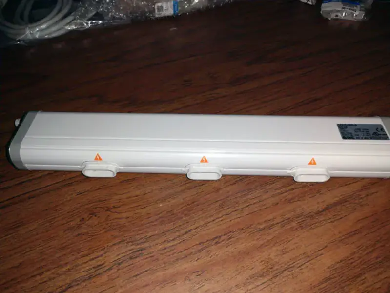 SMC IZS31-300-B