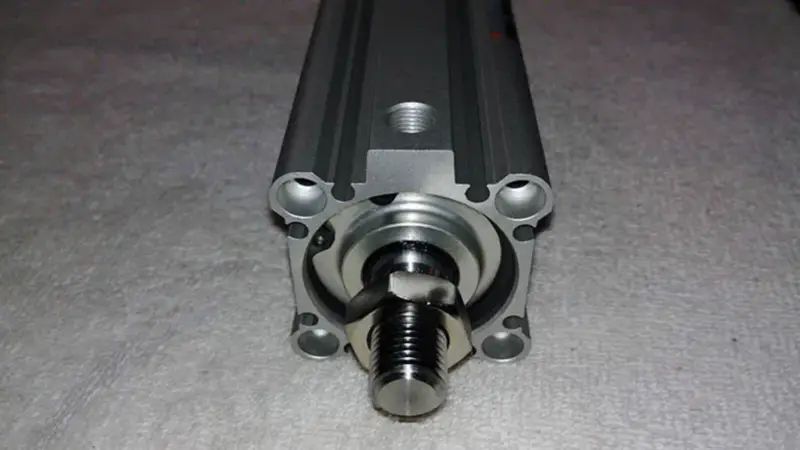 SMC CDQ2B40-100DCMZ