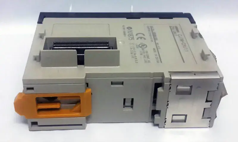 OMRON CJ1W-CPU11