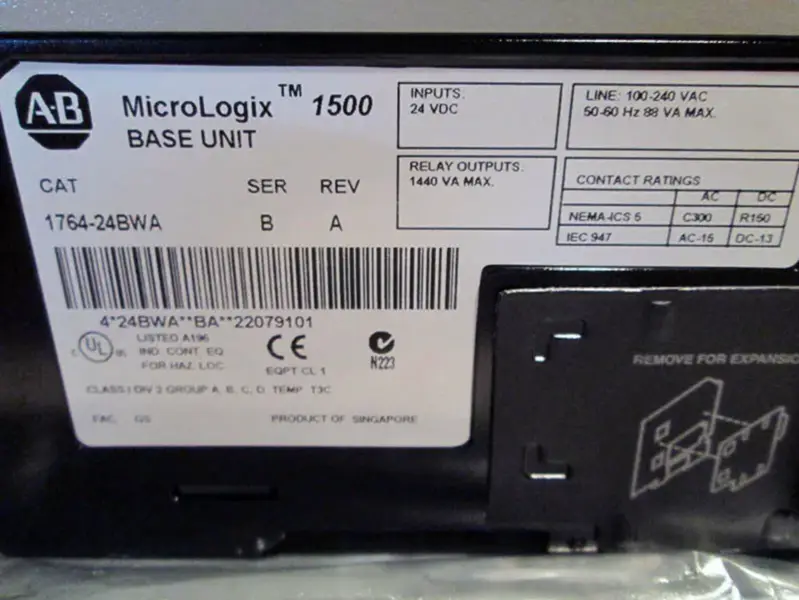 Allen-Bradley 1764-24BWA