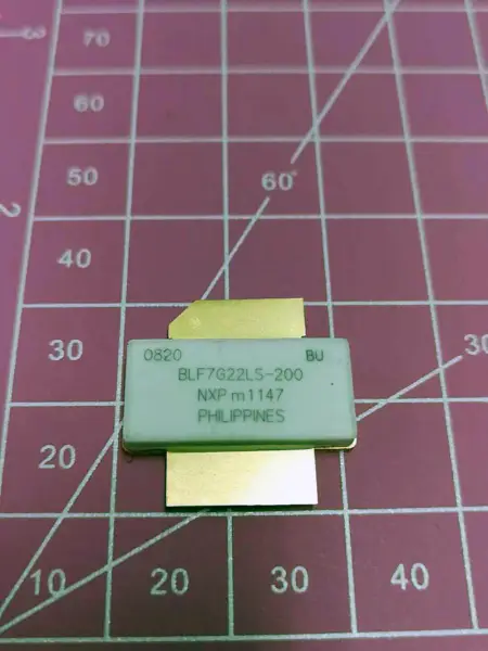 NXP BLF7G22LS-200