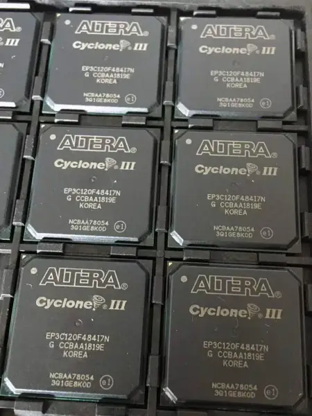 Altera EP3C120F484I7N