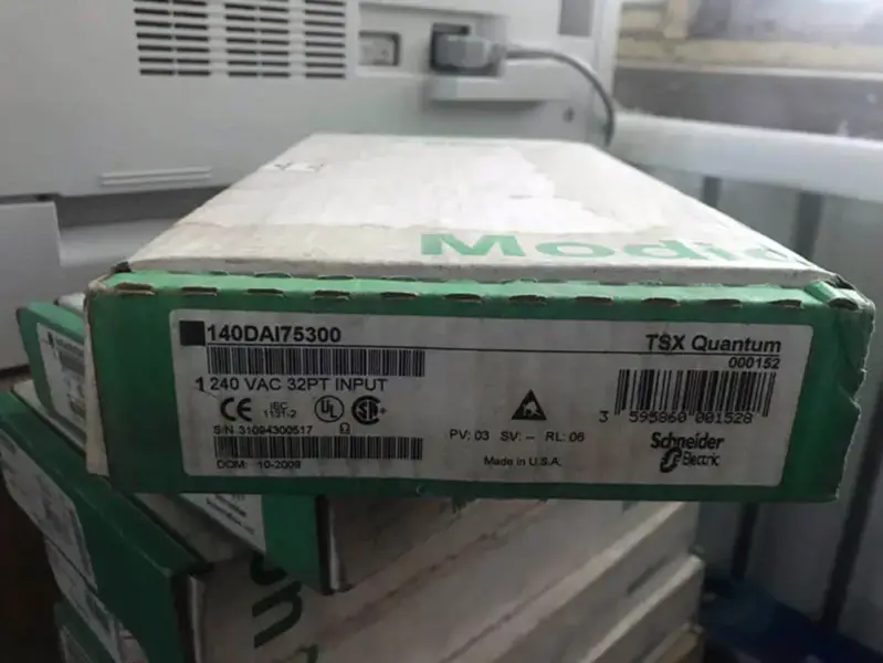Schneider 140DAI75300